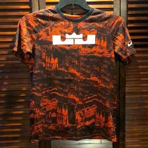 Nike Lebron James tee